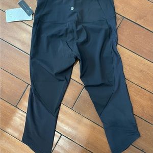 Lululemon ready set Go crop black size 10 NWT